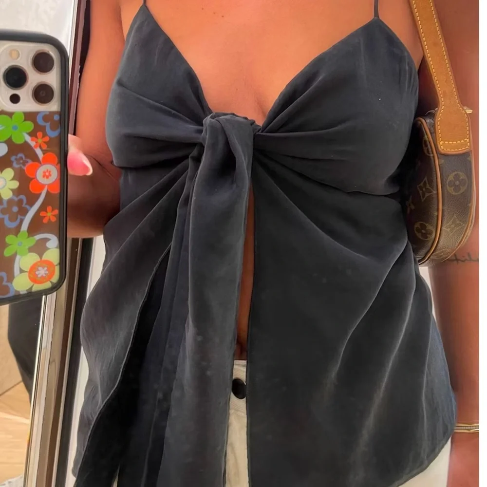 Djerf Avenue Tie Tank Top Ash - Picture 2 of 4